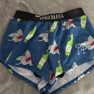 Chickenleg running shorts